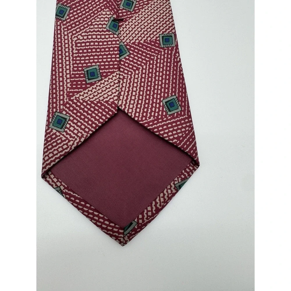 Regatta 80 Men's Neck Tie Red Geometric Diamond Pattern Classic Business Tie